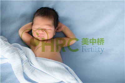 供卵三代代怀试管能使女性提前进入更年期吗？